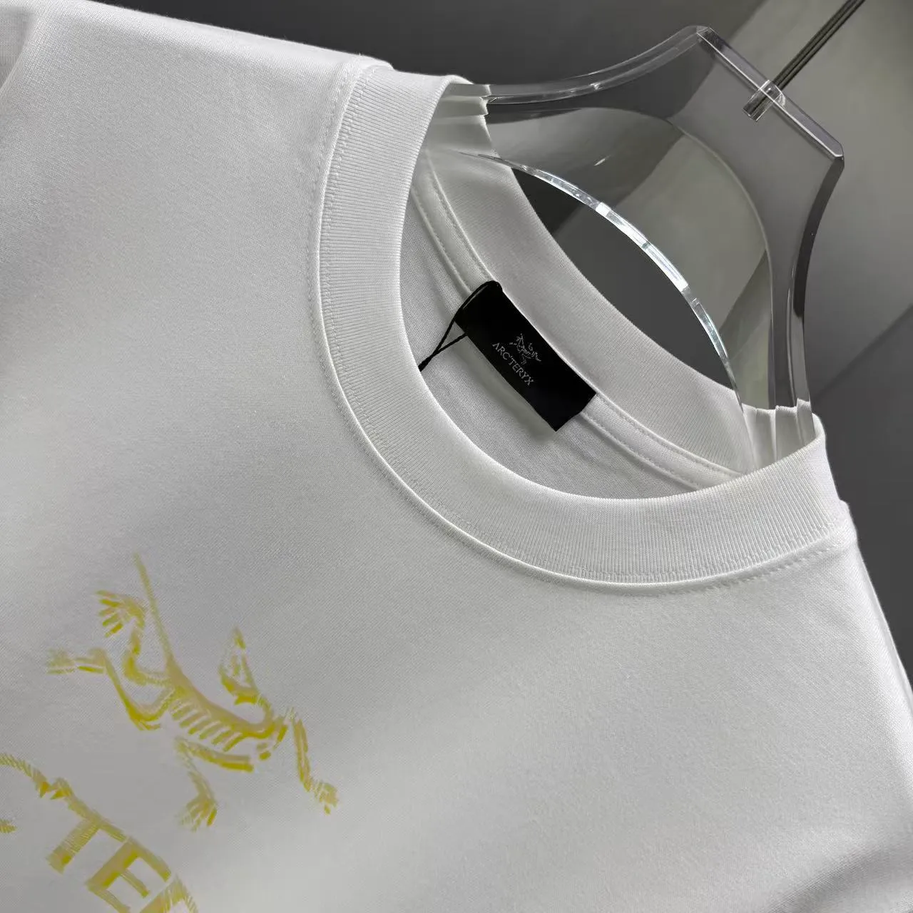 ARC 2026 New Arrival T logo ：Black White Brown Sizes：S M L XL XXL